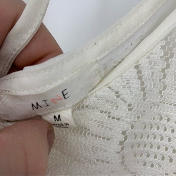 Mine sheer floral white crochet sunflower crop  top - Picture 5 of 12